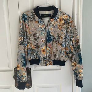 Zara crop jacket size small